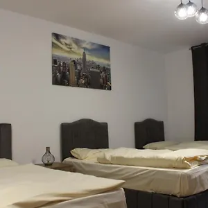 Hr Hotel