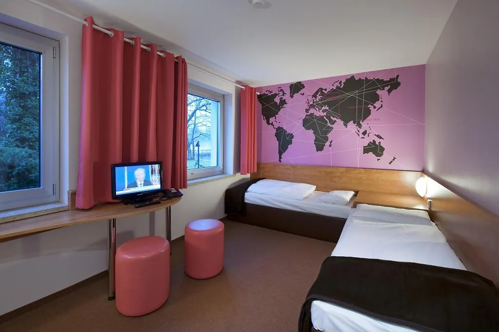**  Hotel Hannover-Garbsen Niemcy
